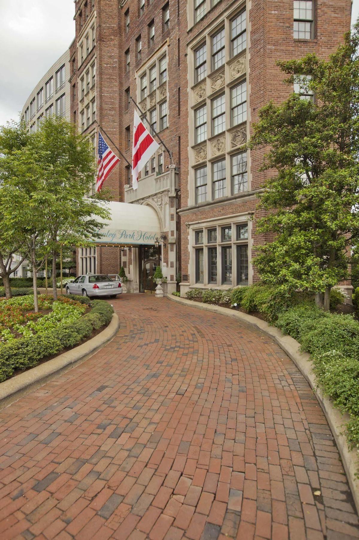 Hotel Henley Park